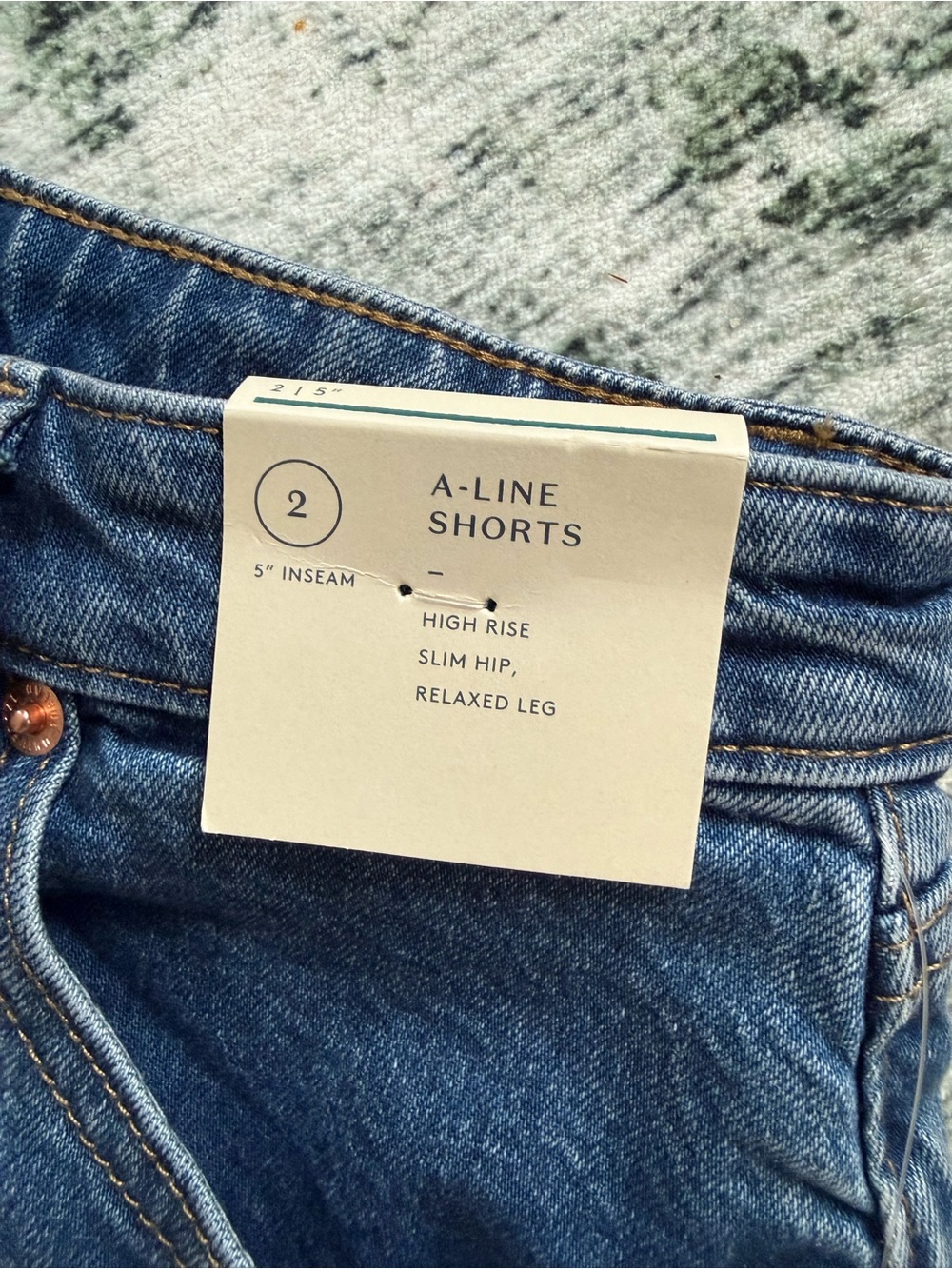 Universal Thread Denim High-Rise Jean Shorts - Picture 2 of 2